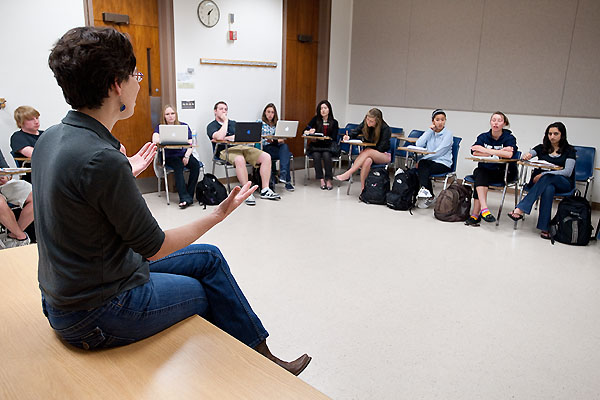 Photo of an undergrad psychology class
